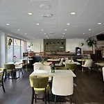 Cit'hotel Le Chris'tel Et Restaurant Hotel 3*