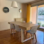 Cit'hotel Le Chris'tel Et Restaurant Le Puy-en-Velay