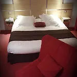 Cit'hotel Le Chris'tel Et Restaurant ホテル 3*