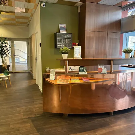 Hotel Cit'hotel Le Chris'tel Et Restaurant Le Puy-en-Velay