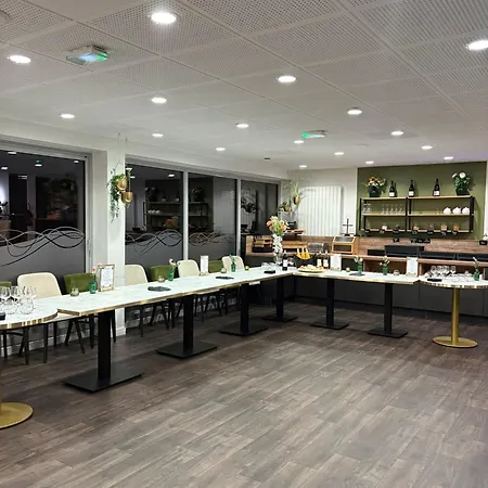 Cit'hotel Le Chris'tel Et Restaurant ホテル 3*