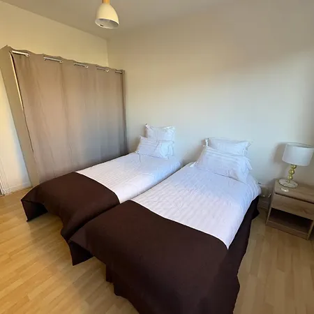 ホテル Cit'hotel Le Chris'tel Et Restaurant Le Puy-en-Velay