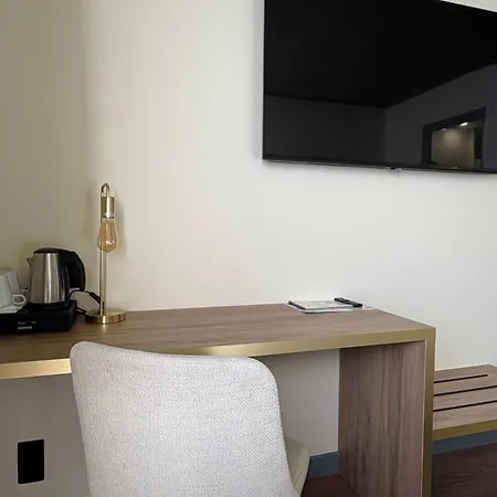 Cit'hotel Le Chris'tel Et Restaurant Hotel