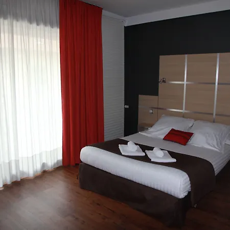 Cit'hotel Le Chris'tel Et Restaurant Hotel Le Puy-en-Velay