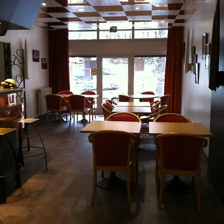 Hotel Cit'hotel Le Chris'tel Et Restaurant Le Puy-en-Velay