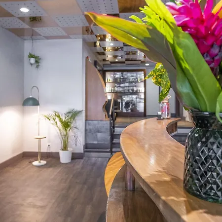 ホテル Cit'hotel Le Chris'tel Et Restaurant 3*