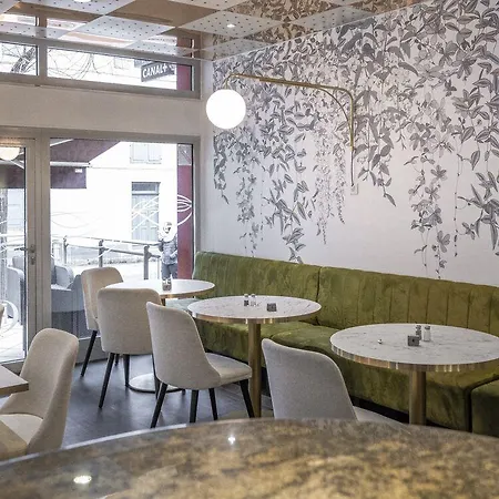 Hotel Cit'hotel Le Chris'tel Et Restaurant 3*