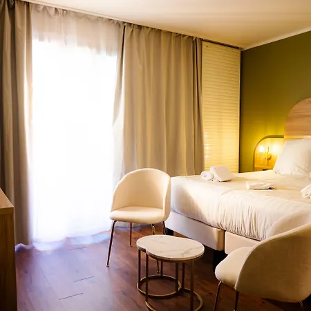 ホテル Cit'hotel Le Chris'tel Et Restaurant