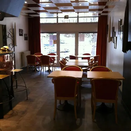 Cit'hotel Le Chris'tel Et Restaurant Hotel Le Puy-en-Velay