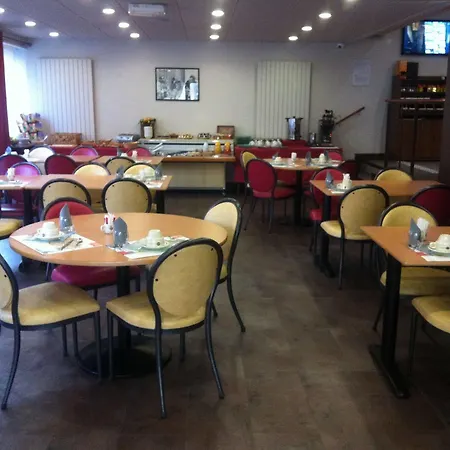 Cit'hotel Le Chris'tel Et Restaurant Hotel 3*