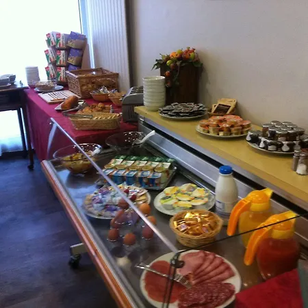 Hotel Cit'hotel Le Chris'tel Et Restaurant Le Puy-en-Velay